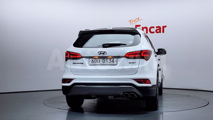 Hyundai SantaFe 2017 — 4