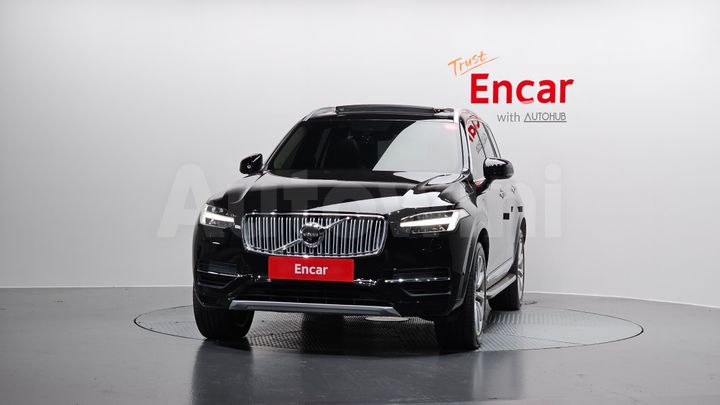 Volvo XC90 2017 — 3