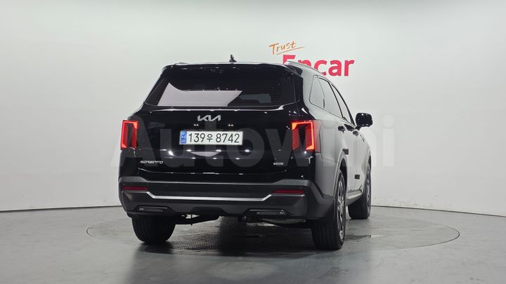 Kia Sorento 2024 — 4