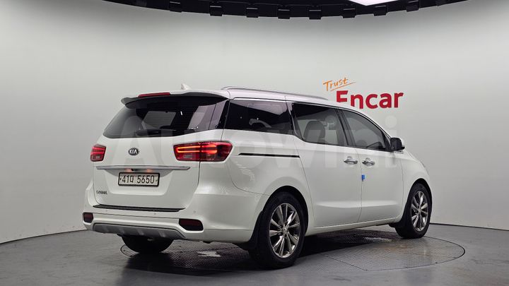 Kia Carnival 2019 — 2