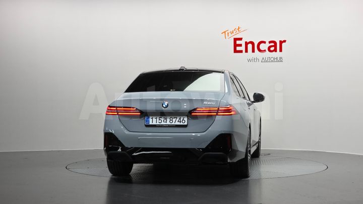 BMW 5 Series 2025 — 4