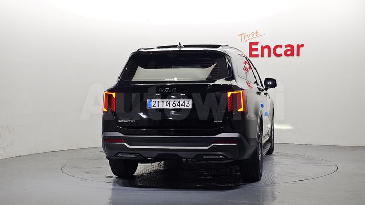 Kia Sorento 2025 — 4