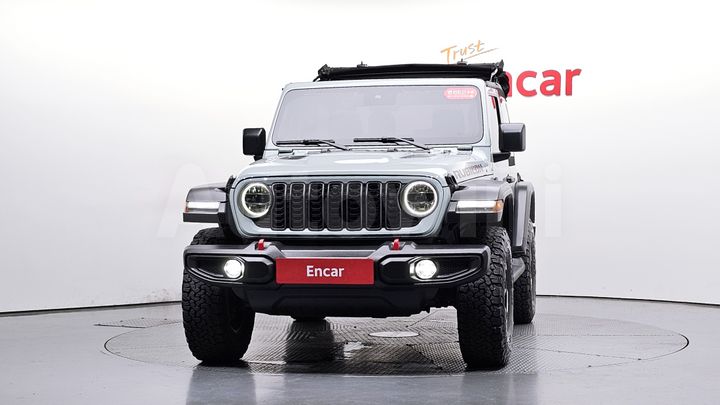 Jeep Wrangler 2024 — 2