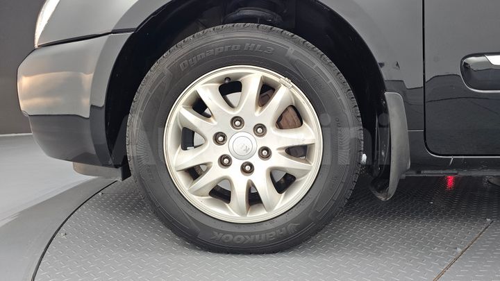 Kia Carnival 2012 — 5