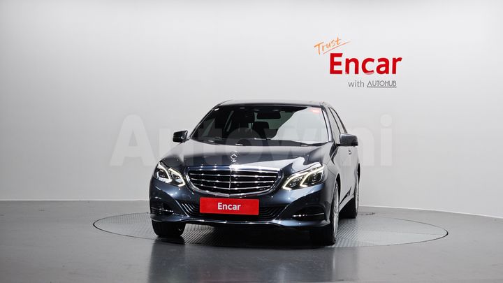 Mercedes-Benz E Class 2016 — 3