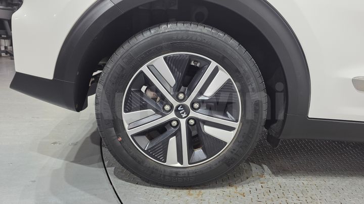 Kia Niro 2020 — 5