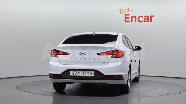 Hyundai Avante 2019 — 4