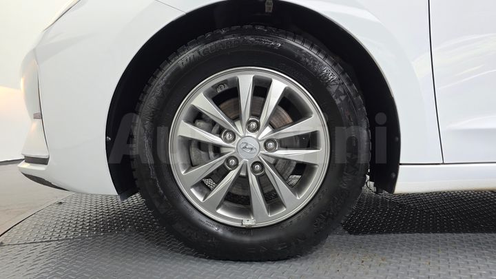 Hyundai Avante 2019 — 5