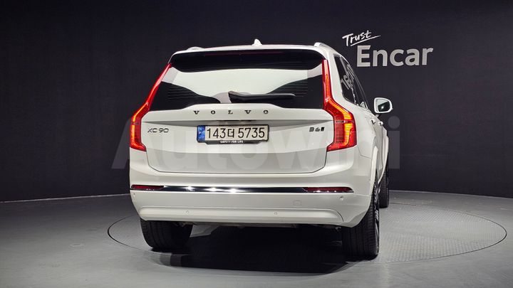 Volvo XC90 2023 — 4
