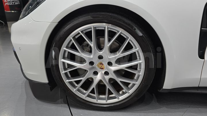 Porsche Panamera 2018 — 5