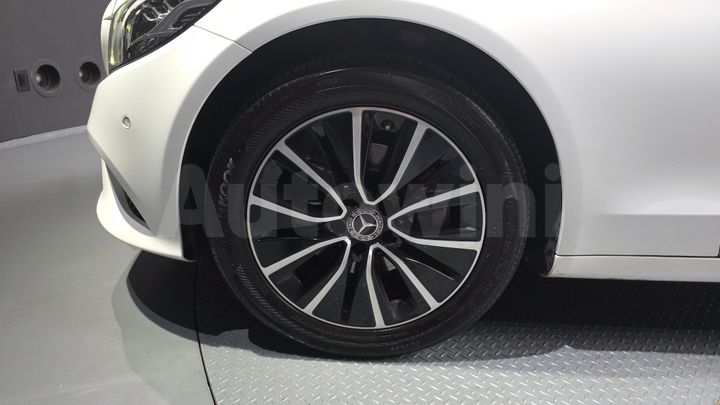 Mercedes-Benz C Class 2019 — 5