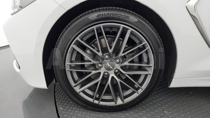 Genesis G70 2018 — 5
