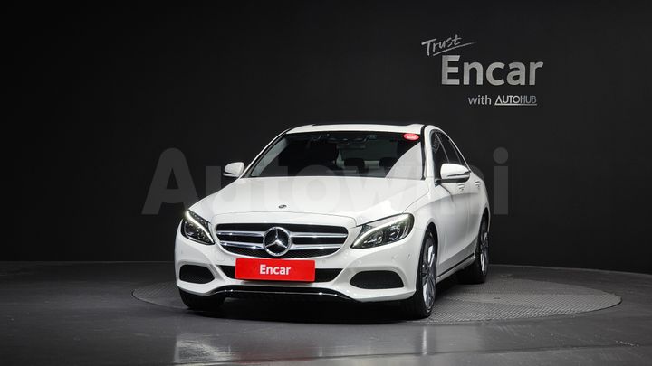Mercedes-Benz C Class 2018 — 3