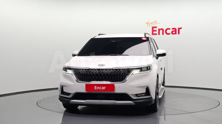 Kia Carnival 2021 — 3