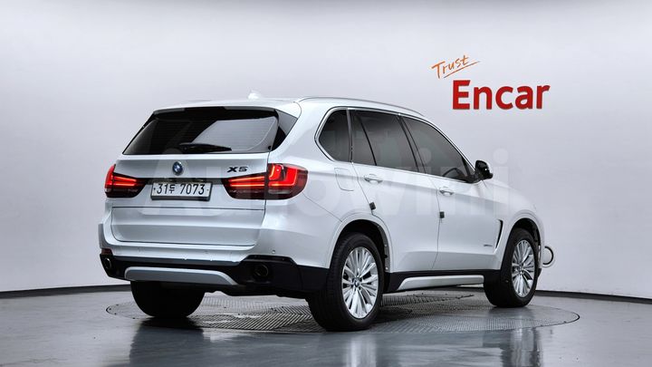 BMW X5 2015 — 2