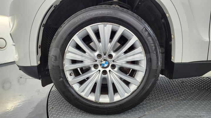 BMW X5 2015 — 5