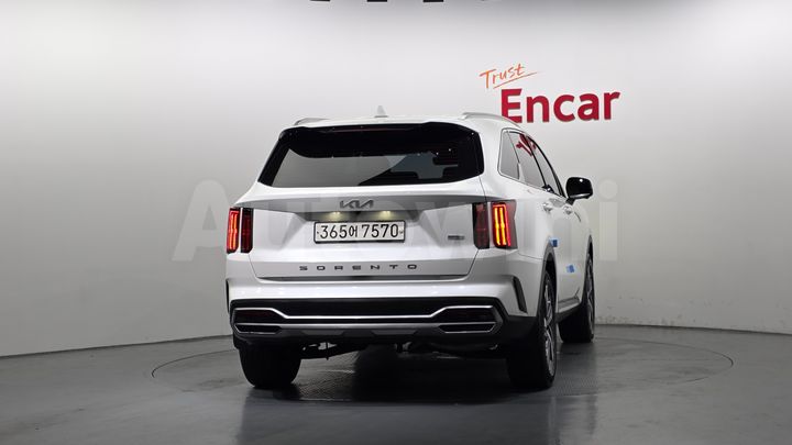 Kia Sorento 2022 — 4