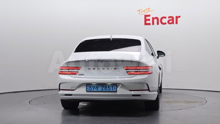 Genesis G80 2022 — 4
