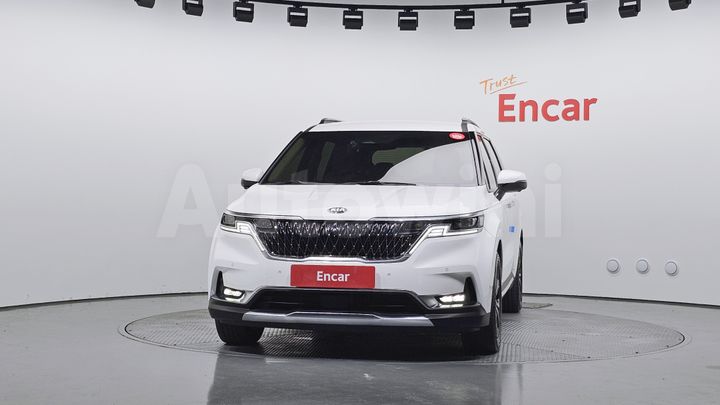 Kia Carnival 2021 — 3