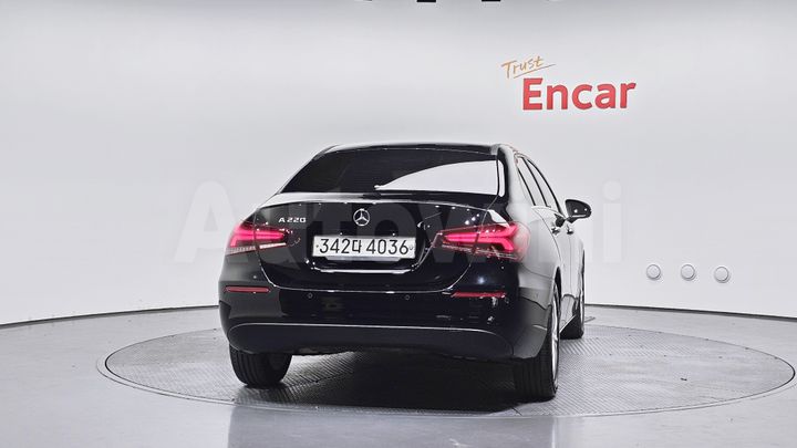 Mercedes-Benz A Class 2020 — 4