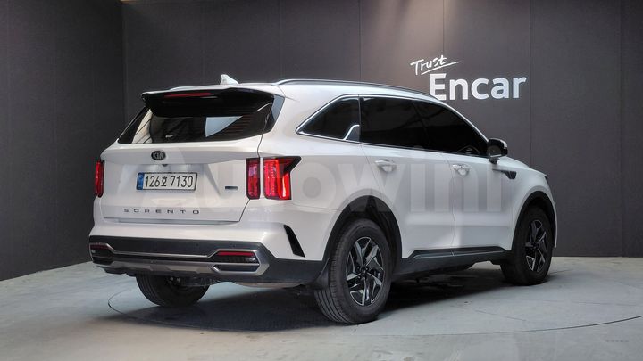 Kia Sorento 2021 — 2