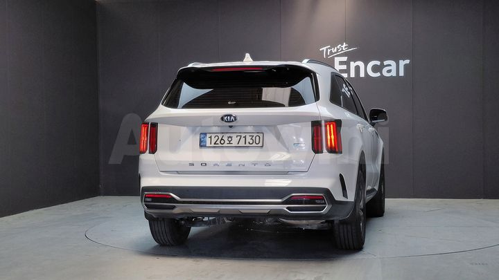 Kia Sorento 2021 — 4