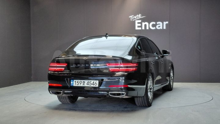 Genesis G80 2022 — 4