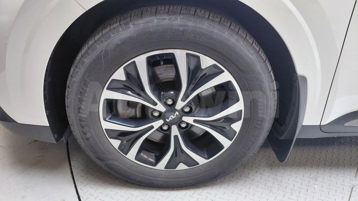 Kia Carnival 2022 — 5