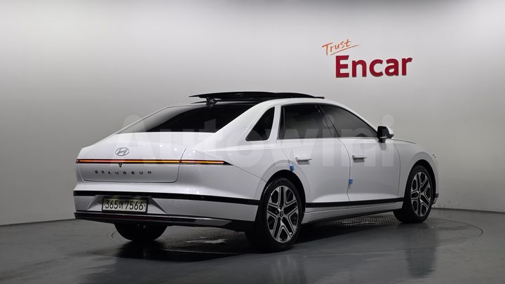 Hyundai Grandeur 2024 — 2