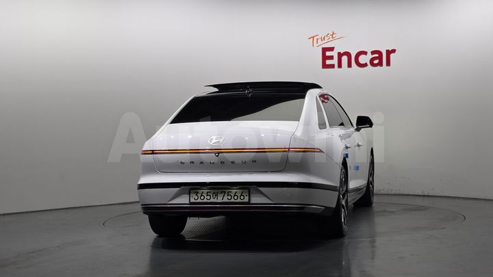 Hyundai Grandeur 2024 — 4
