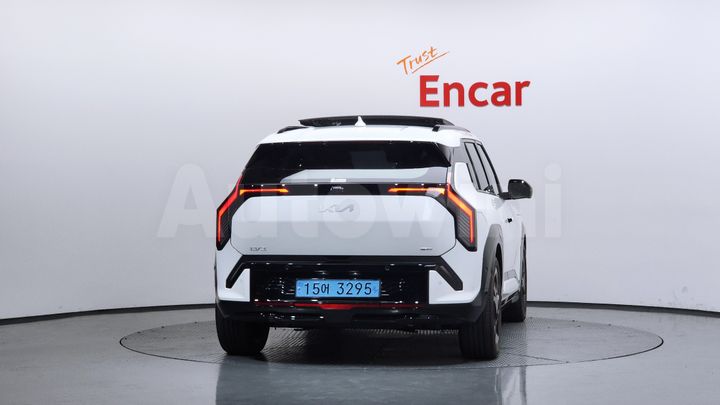 Kia EV3 2025 — 4