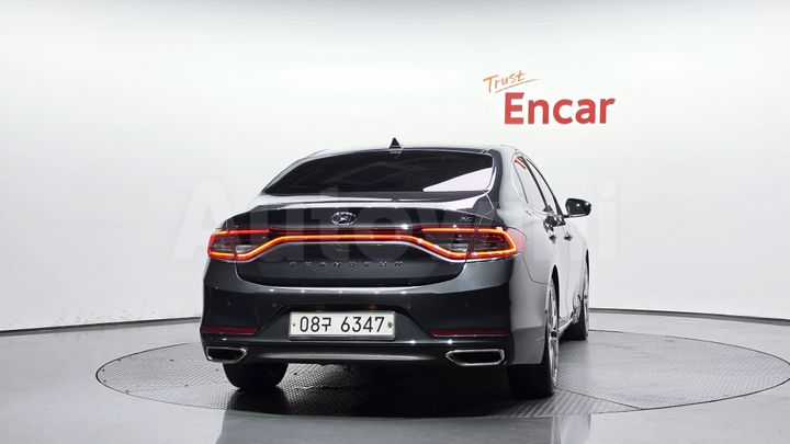Hyundai Grandeur 2018 — 3