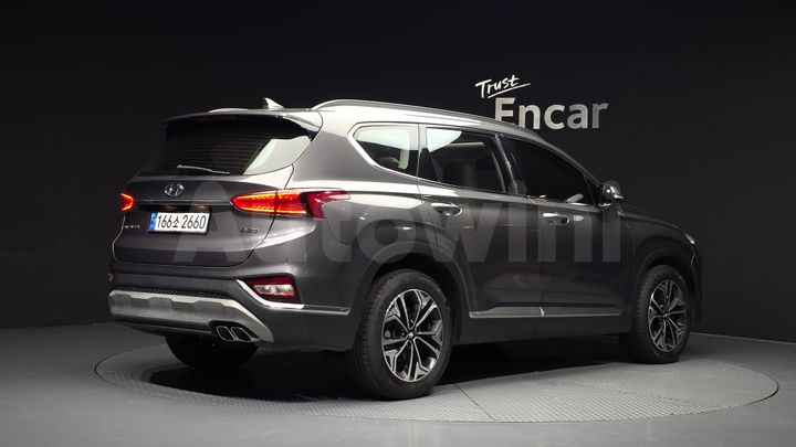 Hyundai SantaFe 2019 — 2