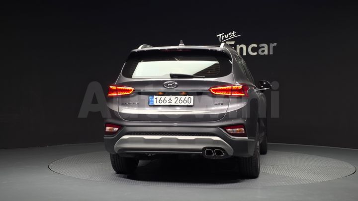 Hyundai SantaFe 2019 — 4
