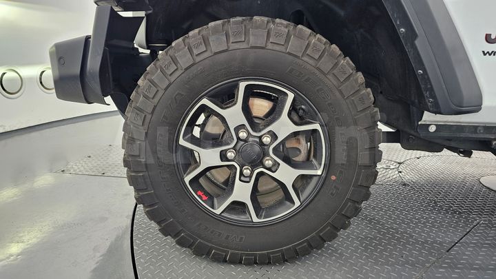 Jeep Wrangler 2023 — 5