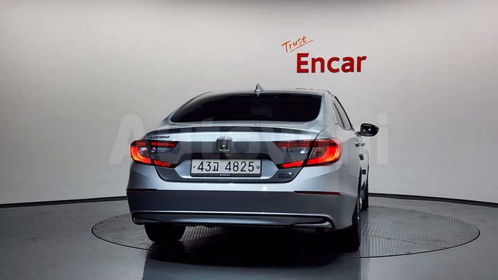 Honda Accord 2019 — 4