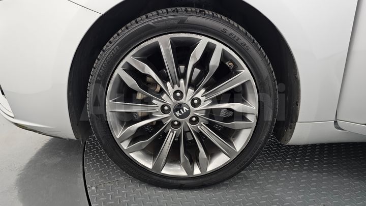 Kia K7 2017 — 5