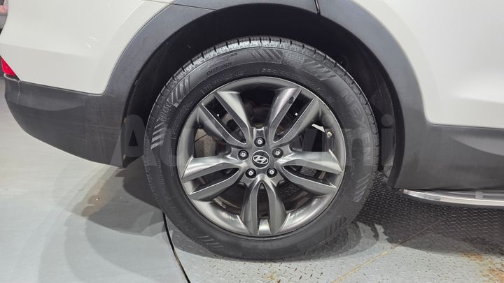 Hyundai SantaFe 2014 — 5