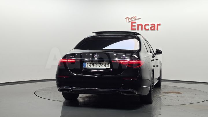Mercedes Benz S Class 2022 — 4