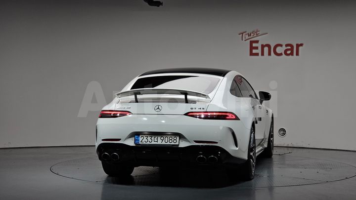 Mercedes Benz AMG GT 2023 — 4