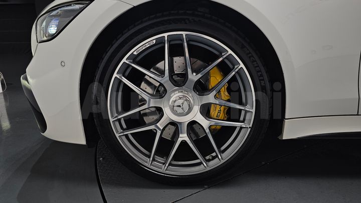 Mercedes Benz AMG GT