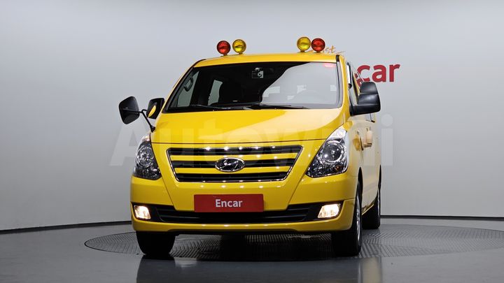 Hyundai Starex 2017 — 3