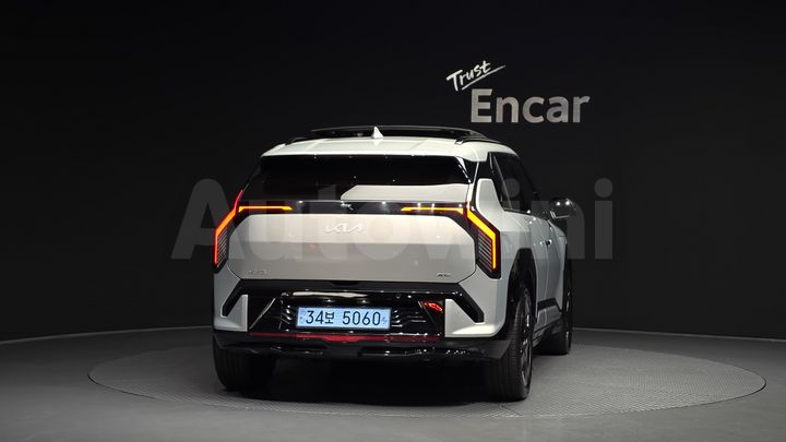 Kia EV3 2025 — 4