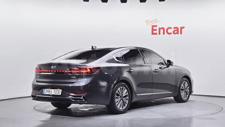 Kia K7 2020 — 2
