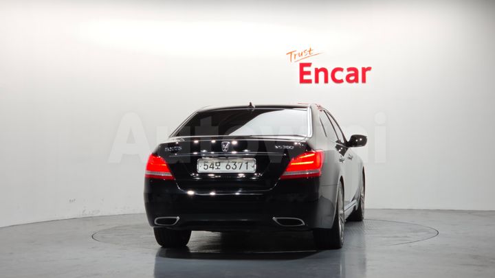 Hyundai Equus 2013 — 4