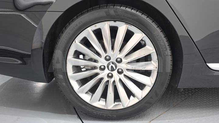 Hyundai Equus 2013 — 5