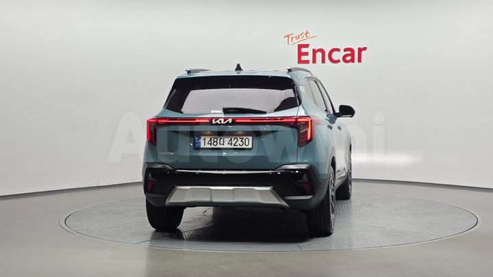 Kia Seltos 2023 — 4