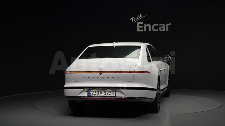 Hyundai Grandeur 2023 — 4