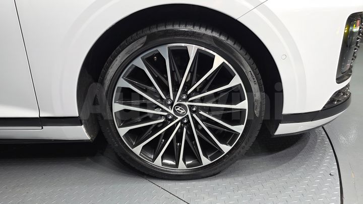 Hyundai Grandeur 2023 — 5