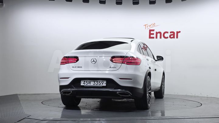 Mercedes-Benz GLC Class 2019 — 4